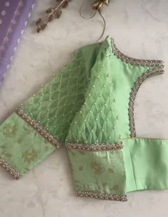 Green Aari Blouse Design, Pista Green Blouse Designs, Green Saree Blouse Designs, Simple Work Blouses, Latest Fancy Blouse Designs Patterns, Magam Work Blouses Latest, Netted Blouse Designs