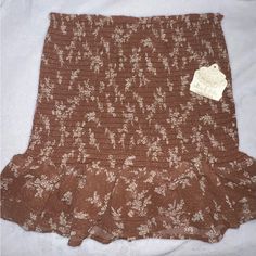 Nwt Altar’d State Ruffle Skirt Small Brown Ruffled Skirt For Spring, Spring Brown Skirt With Ruffles, Spring Brown Ruffled Skirt, Brown Flowy Mini Skirt For Spring, Brown Tiered Mini Skirt For Spring, Flowy Brown Mini Skirt For Spring, Brown Ruffled Mini Skirt For Summer, Casual Brown Ruffled Mini Skirt, Beige Ruffled Skirt For Brunch