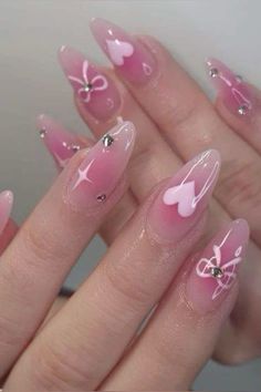 Aesthetic Nails Coquette, Ulzzang Nails, Ootd Instagram, Graduation Nails, Valentine Nail Art, Green Nail Designs, Nails Aesthetic, Pink Nail Art, Blue Nail