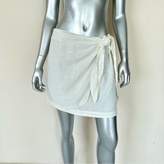 New!!! Vix Brazil Linen Women Skirt Size L Retail 188$ New Condition, Never Worn With Tags . Linen Material . Pls See Pictures For Measurements. Brazil Women, Mini Wrap Skirt, Swim Cover, White Style, Linen Women, Wrap Skirt, Linen Blend, Womens Skirt, Cover Up