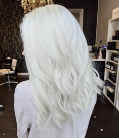 Dark Skin With White Hair, White Hair Women, Icy White Blonde Hair, White Hair Ideas, Ice White Hair, White Hair Aesthetic, White Color Hair, White Hair Dye, White Hair With Lowlights