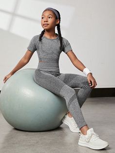 Tween Girls' Peach Hip Grey Fitness Yoga Pants For Spring And Autumn, Quick-Drying And Breathable, Gym Workout And Yoga Wear Grey   Short Sleeve Fabric Plain  Slight Stretch  Tween Girls Clothing, size features are:Bust: ,Length: ,Sleeve Length: Piper Clothing, Cute Sporty Outfits, Cute Dress Outfits, Workout Attire, Beautiful Yoga, Pageant Dress, Birthday List, Tween Outfits, Fitness Yoga