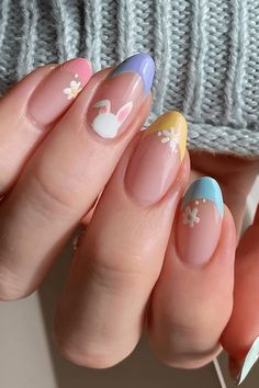 Spring is here, and it’s the Easter season. It’s time for floral home decor, bunny-shaped cookies, and exciting egg-hunting games. But if… Pastel Nail Art, April Nails, Pastel Nails Designs, Easter Nail, Bunny Nails, Nagellack Trends, Easter Nail Art