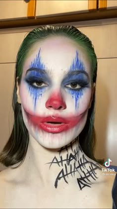 Joker Makeup Tutorial, Female Joker, Holloween Makeup, Halloween Costumes For Teens Girls, Creepy Halloween Makeup, Joker Costume