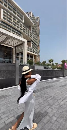 Dubai Outfit, Summer Life, Dope Outfits, Persona, Black Women, Outfit Inspo