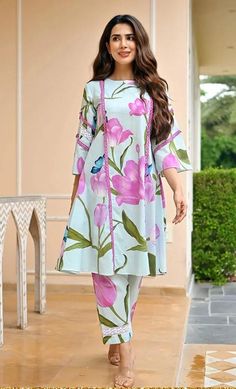 Womens Kurtis Design, Pakistani Kurta Sets For Women, Cord Sets Outfit Women Printed, Dress Designs For Stitching, Simple Lehenga, Lace Dress Design, Beautiful Casual Dresses, Cord Set