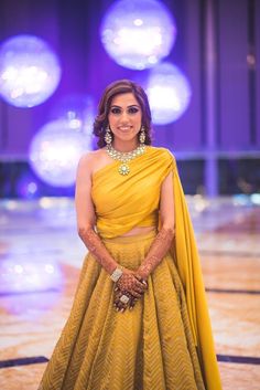 Haldi Dress, Haldi Function, Sangeet Outfit, Function Dresses, Haldi Outfits, Haldi Outfit, Mehendi Outfits, Yellow Lehenga, Lehnga Dress