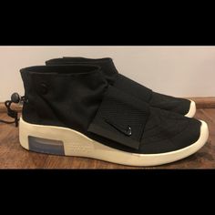 Brand New No Box Rare Limited Sold Out Collection Retail $140 Nike Air Fear Of God Moccasin Moc Black At8080-002 Men’s Size 4, Women’s Size 5.5/ Men’s Size 4.5, Women’s Size 6. Brand New Both Pairs. Rare As There Will Be No More Nike Fear Of God Nike’s. Jerry Lorenzo Has Went On To Adidas. Shipped With Usps Priority Mail. Order Will Be Shipped Within 24 Hours Of Payment Monday-Friday. Thanks For Shopping With Maxkicksco! Modern Low-top Boots With Boost Midsole, Modern Sneakers With Removable Insole And Moc Toe, Black Moc Toe Sneakers With Textured Sole, Modern Boots With Boost Midsole And Round Toe, Fear Of God Nike, Nike Fear Of God, All White Air Forces, Nike Air Fear Of God, Nike Vapormax Plus