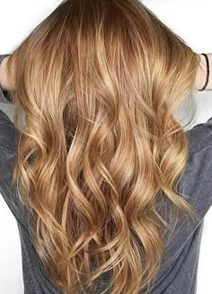 Warm golden honey blonde Gold Blonde Hair, Honey Hair Color, Bronde Hair, Gold Blonde, Caramel Hair, Honey Hair, Brown Blonde Hair