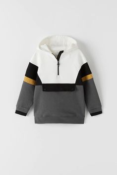 Sporty Jacket, Tracksuit Outfit, Zara Fashion, Tech Fashion, Men Fashion Casual Outfits