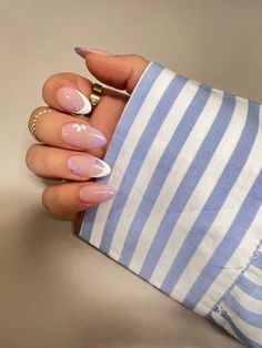 Acrylic Nails Ideas Purple And White, French Tip With Purple Line, Lilac And White Nails Design, Lavender And White Nail Designs, Wedding Nails Lavender And White, Lilac Chrome French Nails, Purple And White Almond Nails, Purple And White French Tips, White With Purple Nails