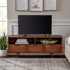 Ivy 3-Drawer Solid Wood TV Console Living Room Walker Edison Walnut Tv Stands Ideas, Tv Stand Mid Century, 1930 Bungalow, Tv Stand Decor Living Room, Wood Tv Console, Tv Stand Decor, Living Tv, Wood Tv Stand, Mid Century Modern Wood