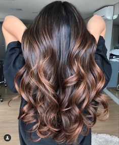 Balayage Hair Ideas, Short Hair Fringe, Long And Short Hair, Short Dark Hair, Bob Hairstyles For Thick, Balayage Hair Blonde, Short Hair Balayage, Very Short Hair, Fringe Hairstyles