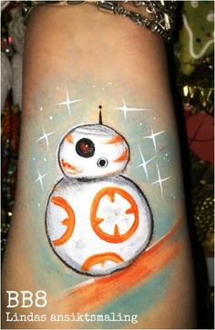 Disney Face Painting, Painting Star Wars, Fox Face Paint, Star Wars Ideas, Star Wars Painting, Arm Painting