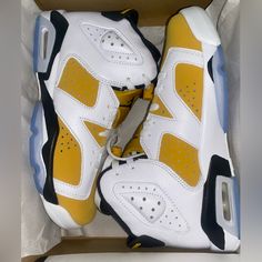 Brand New Never Worn Retro 6s Yellow Jordan Shoes With Rubber Sole, Yellow Synthetic Jordan Sport Shoes, Yellow Lace-up Leather Jordan Shoes, Yellow Jordan Shoes For Streetwear, Retro 4s, Air Jordan Retro 4, Jordan 4 Red, Jordan 4 Bred, Original Air Jordans