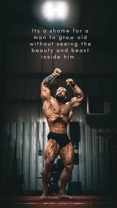 an image of a bodybuilding man flexing his muscles