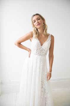 V NECK DOT LEAF LACE ALINE WEDDING DRESS WITH LEG SPLIT - LOVE STORY LONDON Self Made Wedding Dress, Wedding Dress Leaf Lace, Modern Casual Wedding Dress, A Line Dresses Wedding, Story London, Embroidered Leaf, Leg Split, Casual Wedding Dress