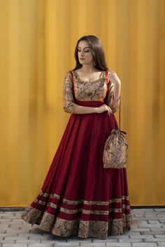 Long Frocks For Women, Frock Models, Kalamkari Dresses, Skirts And Tops, Frocks And Gowns, Gown Party Wear, Long Gown Design, Frock For Women, Long Kurti Designs