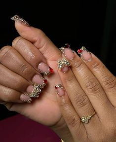 Cute Gold Nails Short, Birthday Nails Red And Gold, Red And Gold Nails Black Women, Red And Gold Nail Designs Short, Red And Gold Bling Nails, Short Nail Designs With Gems, Gold And Red Prom Nails, Red N Gold Nails, Freestyle Short Acrylic Nails