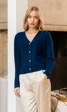 Valentina Luxe Cashmere Cardigan - 100% Luxury Cashmere | Ravella Navy Outfit, Cardigan Outfits, V Neck Cardigan, Cashmere Cardigan, Petite Size, Blouse Styles, Elegant Woman, Silk Blouse, Cashmere Sweaters