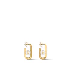 LOUIS VUITTON® - My Lv Chain Pearls Earrings - Gold Lv Earrings Louis Vuitton Diamond, Louis Viouton Earrings, Louie Vuttion Earrings, Asymmetrical Aesthetic, Pearls Earrings Gold, Chain Sunglasses, Pearls Earrings, Stylish Earrings, Sunglass Chain