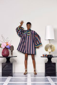 Duro Olowu #VogueRussia #readytowear #rtw #springsummer2018 #DuroOlowu #VogueCollections Mini Ideas, African Print Fashion, Pretty Style, Fashion 2018, Michelle Obama