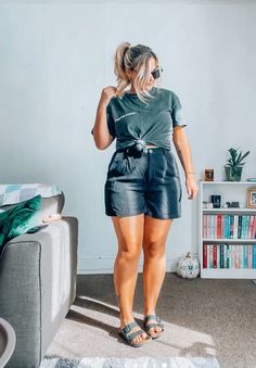 #kelsieborder #outfits #fashion #fit #midsize #midsizefashion #midsizestyle #midsizefit #midsizeoutfit #tiktokfit #tiktokfashion #tiktokoutfit #trendy Tiktok Fits, Tiktok Outfits, Tiktok Fashion, Mid Size Fashion, Midsize Outfits, Midsize Style, My Style