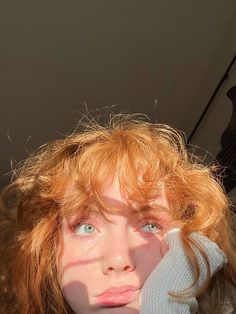 Curly Ginger Hair, Ginger Hair Girl, Ginger Women, Hair Icon, Ginger Girls, Inspiration Instagram, Curly Girl Hairstyles, Redhead Girl, Girl Short Hair