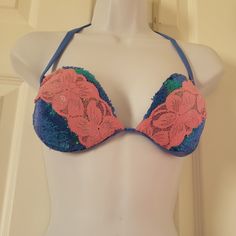 Beautiful Color Built In Padding With Pink Lace. Top Only Never Worn Pink Lace Top, Pink Lace, Medium Size, Womens Swim, Pink Blue, Beautiful Colors, Lace Top, Built In, Lace