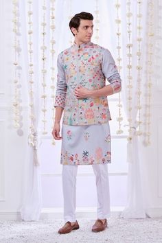 Grey Nehru jacket with kalamkari thread embroidery in floral pattern. - Aza Fashions Festive Traditional Nehru Jacket With Floral Print, Floral Print Nehru Jacket For Festive Occasions, Traditional Nehru Jacket With Floral Print, Kurta Set Men, Nehru Jacket, Nehru Jackets, Thread Embroidery, Silk Embroidery, Kurta Set