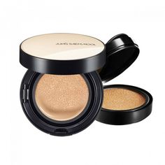 An award-winning cushion foundation that provides a dewy, second-skin finish. Size: Cushion 14g + Refill 14g Shade: Medium deep #23 Benefits: Moisturizing cushion offers flawless dewy skin express, suitable for dry & combination skin types. Contains skin-friendly Coating Powder that adheres to skin lightly for natural and long-lasting coverage. Hue Balancing Powder helps correct skin tone and brighten for clear, radiant skin. How to use: Evenly apply a proper amount along the skin texture by gen Conditioner Hair Mask, Cushion Foundation, Kids Sunscreen, Moisturizing Face Cream, Facial Sunscreen, How To Color Eyebrows, Facial Cleansing Brush, Fragrance Set, Antiperspirant Deodorant