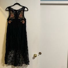 Free People Floral Embroidered All Lace Dress Size L In Excellent Condition Sleeveless Lace Maxi Dress With Floral Embroidery, Embroidered Lace Sleeveless Maxi Dress, Sleeveless Embroidered Lace Maxi Dress, Lace Maxi Dress With Floral Embroidery, Black Sleeveless Embroidered Maxi Dress, Sleeveless Lace Dress With Intricate Embroidery, Black Sleeveless Maxi Dress With Floral Embroidery, Spring Black Dress With Lace Work, Black Embroidered Lace Dress