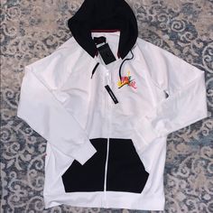 New Nike Air Jordan Jumpman Classic Full Zip Fleece Jacket Hoodie Size: Large Color: White Black Pink Green Yellow Brand New With Tags Jordan Vest, Jordan Fleece, Jordan Jackets, Varsity Hoodie, Mock Neck Sweatshirt, Pink Green Yellow, Jacket Hoodie, Nike Tech Fleece, Nike Tech