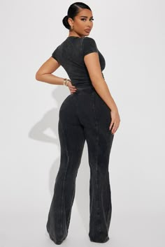 Available In Black. Mineral Wash Pant Set Short Sleeve Crewneck Flare Pants Elastic Waistband Stretch Disclaimer: Due To The Wash Process Each Garment Is Unique. Self: 95% Cotton 5% Spandex Imported | Hear Me Out Mineral Wash Pant Set in Black size 2X by Fashion Nova Two Piece Sets Black Women, Two Piece Set Black Women, Sets Black Women, Glam Closet, Stephanie Rao, Best Casual Outfits, Glamorous Dresses, Free Dresses, Streetwear Aesthetic