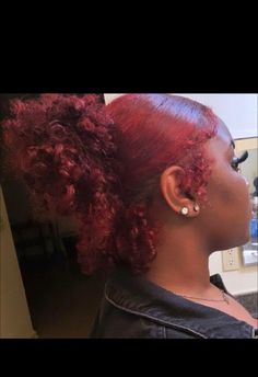 Red Curly Hair Black Women Natural, Natural Hairstyles For Black Women Red Hair, Red Hair Natural Black Women, Red Hair Black Women Natural, Black Girls Dyed Hair Ideas, Red Curly Hair Black Women, Dyed Natural Hair For Black Women, Red Natural Hair Black Women, Hair Dye Ideas For Black Hair