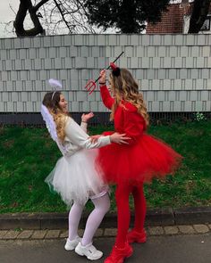 Engel Halloween Costumes, Tutu Outfits For Women, Carnaval Outfit, Carnaval Costume, Bff Halloween Costumes, Devil Costume, Tutu Costumes, Cat Woman Costume