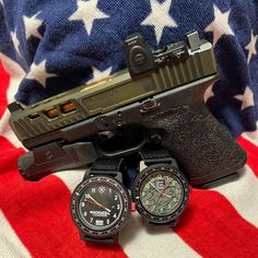 Lions in this game 🇺🇲 ➡️ rockwelltime.com/collections/the-vanguard Tactical Watch, Analog Watch, A World