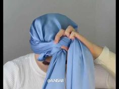 Hair Turban Tutorial, How To Make Turban, Turban Diy, Turban Headband Tutorial, Turban Outfit, Tie A Turban, Hair Scarf Tutorial, Head Scarf Tutorial, Hijab Turban Style