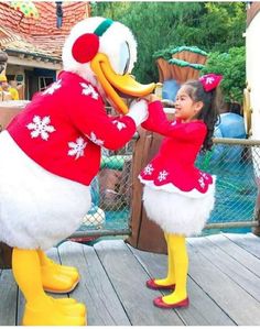 Disney Moments, Disney Magic, Kids Costumes, Elf On The Shelf, Donald Duck, Disney World, Elf, Daisy, In This Moment