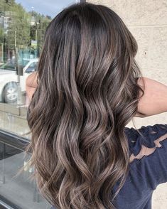 Dimensional Ash Brown, Rambut Brunette, Ash Brown Hair Color, Brown Hair Shades, Ash Hair, Brown Ombre Hair, Ash Brown Hair, Hair Color Light Brown, Brown Hair Balayage