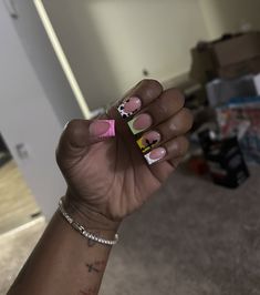 Shorties Nails Summer Colors, Summer Nails Black Women, Amazing Nails, Work Nails, Short Square Acrylic Nails