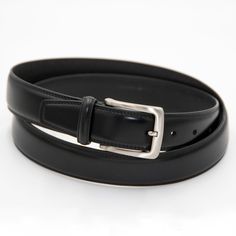 Classic Black Leather Belt Mob Boss, Vintage Leather Belts, Leather Belts Men, Black Leather Belt, Classic Leather, Mens Belts, Black Belt, Vintage Leather, Leather Belt