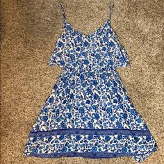 Bright Blue Floral, Has A Flow Layer On The Top, Spaghetti Straps, Vneck, Stretchy Waistline White Floral Sundress, Dress H&m, Blue And White Floral, Floral Sundress, H M Dresses, Hm Dress, Bright Blue, Blue Floral, Sundress