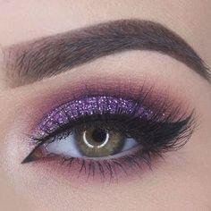 Prom Makeup For Brown Eyes, Prom Eyes, Make Up Designs, Glitter Liquid, Nails Purple