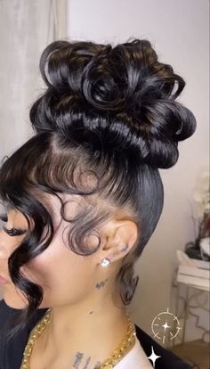 Wig Styling, Pin Up Hair, Sleek Ponytail