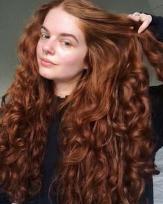 Curly Hair White Girl, Pretty Red Hair, Natural Red Hair, Henna Hair, Copper Hair Color, Beautiful Red Hair, Blonde Hair Inspiration, Auburn Hair, Easy Hairstyles For Long Hair