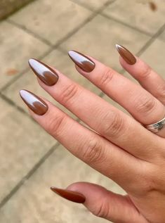 Looking for elegant wedding nails as the bride or bridesmaid? Those stunning wedding photos need equally stunning nails to match. Brown Nail, Stunning Nails, Cute Nails For Fall, Her Nails, White Nail, Fall Nail Colors, Brown Nails