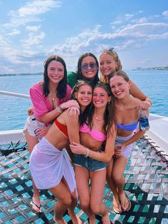 Bahamas boat trip Bahama Mama, Boat Trip, Teen Life, Beach Photo, 2024 Vision, Punta Cana, Boat Trips, Catamaran, 16th Birthday