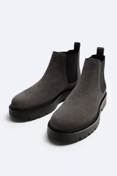 Chelsea Boots Men Outfit, Boots Men Outfit, Gents Shoes, Classy Outfits Men, All Nike Shoes, Guys Clothing Styles, Chelsea Boots Men, Black Chelsea Boots, Streetwear Men Outfits