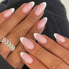 Follow @leminimacaron for more inspo ✨ Photo credits: unknown. #gelnails #leminimacaron #diynails #manicure #pedicure #gelnails #nails #manimonday #nailinspo #nailshade #viralnails #nailday #aesthetic #summernails #fallnails #backtoschoolnails #longnails #shortnails #frenchnails #almondnails #squarenails #haileybiebernails #opi #nailextensions #gelx #geltips #chromenails #nailstamper Kutek Disney, Easy Nails, Her Nails, Jelly Nails, Girls Nails, Stick On Nails, Nailed It, French Tip Nails, Nail Polishes